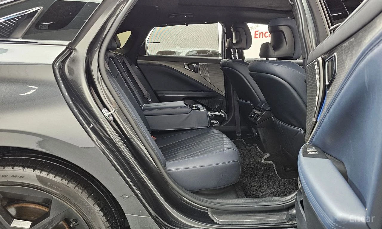 Kia K8 3.5* SIGNATURE BLACK* ВСИЧКИ ЕКСТРИ* КРАЙНА ЦЕНА, снимка 14 - Автомобили и джипове - 55533840