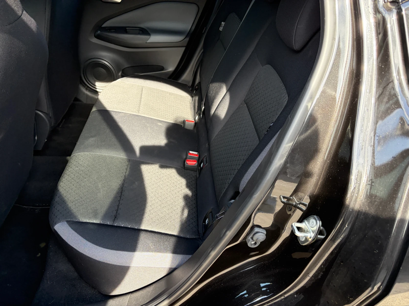 Nissan Juke, снимка 5 - Автомобили и джипове - 55595927