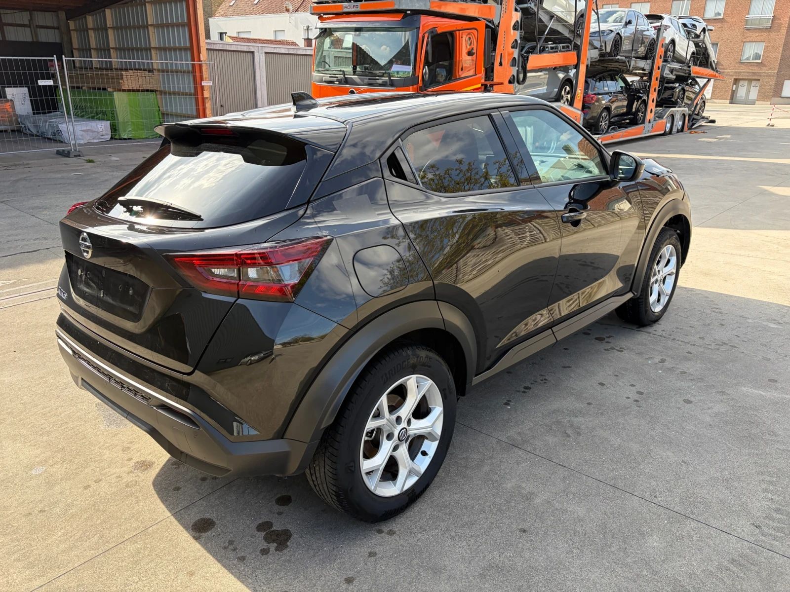 Nissan Juke, снимка 2 - Автомобили и джипове - 55595927