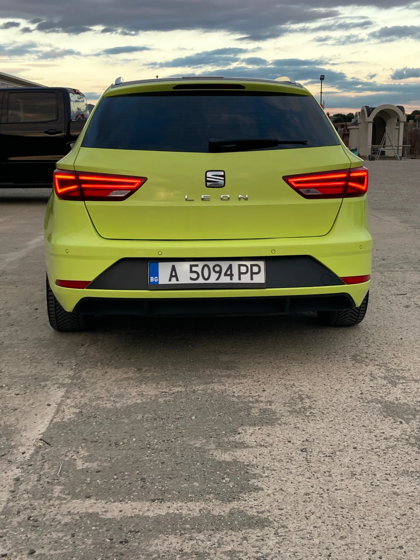 Seat Leon 1.4TGI FULL LED, снимка 2 - Автомобили и джипове - 55685612