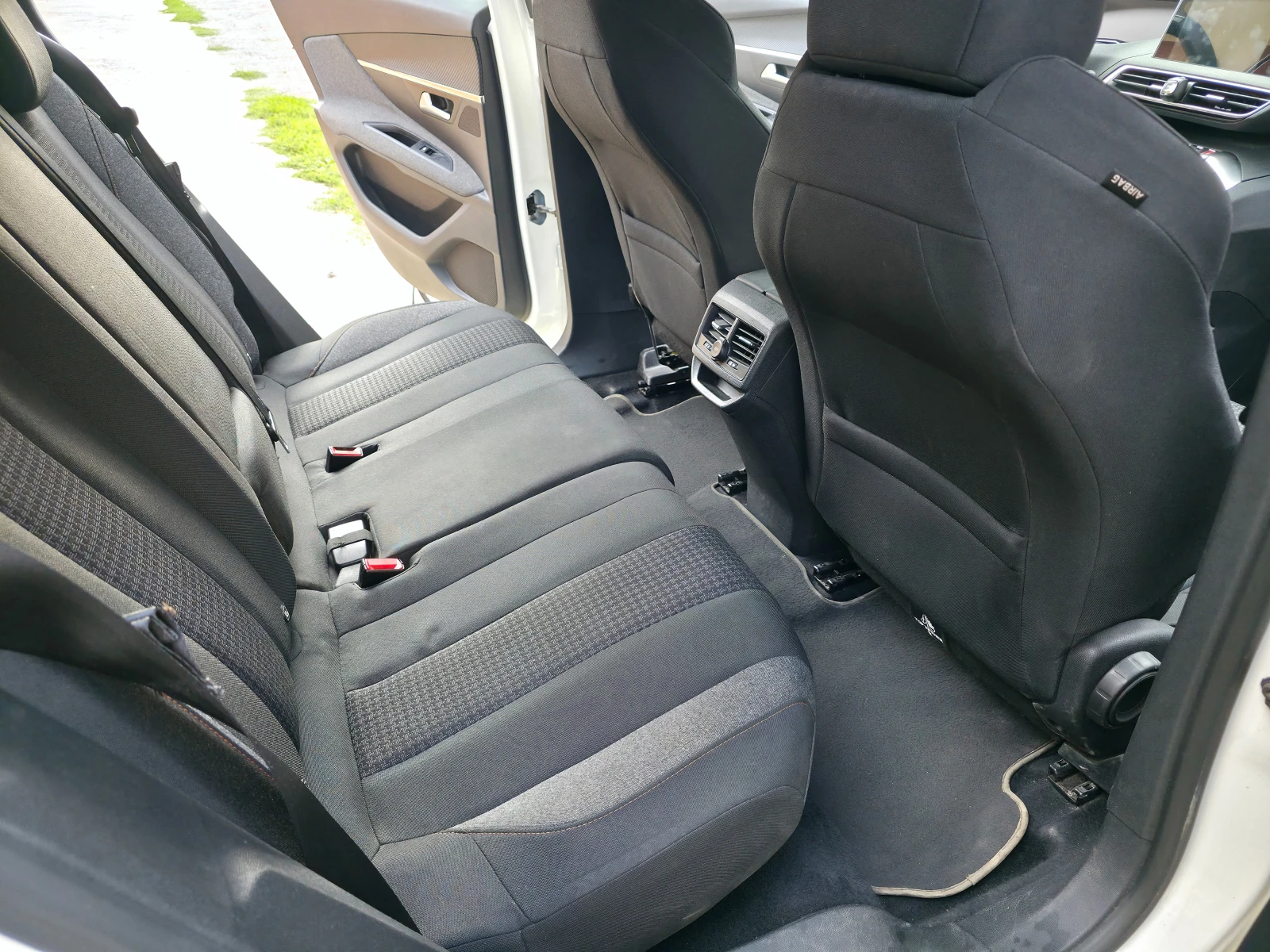 Peugeot 3008, снимка 14 - Автомобили и джипове - 55794308
