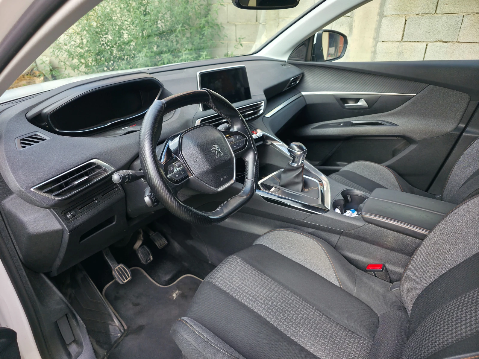 Peugeot 3008, снимка 6 - Автомобили и джипове - 55794308