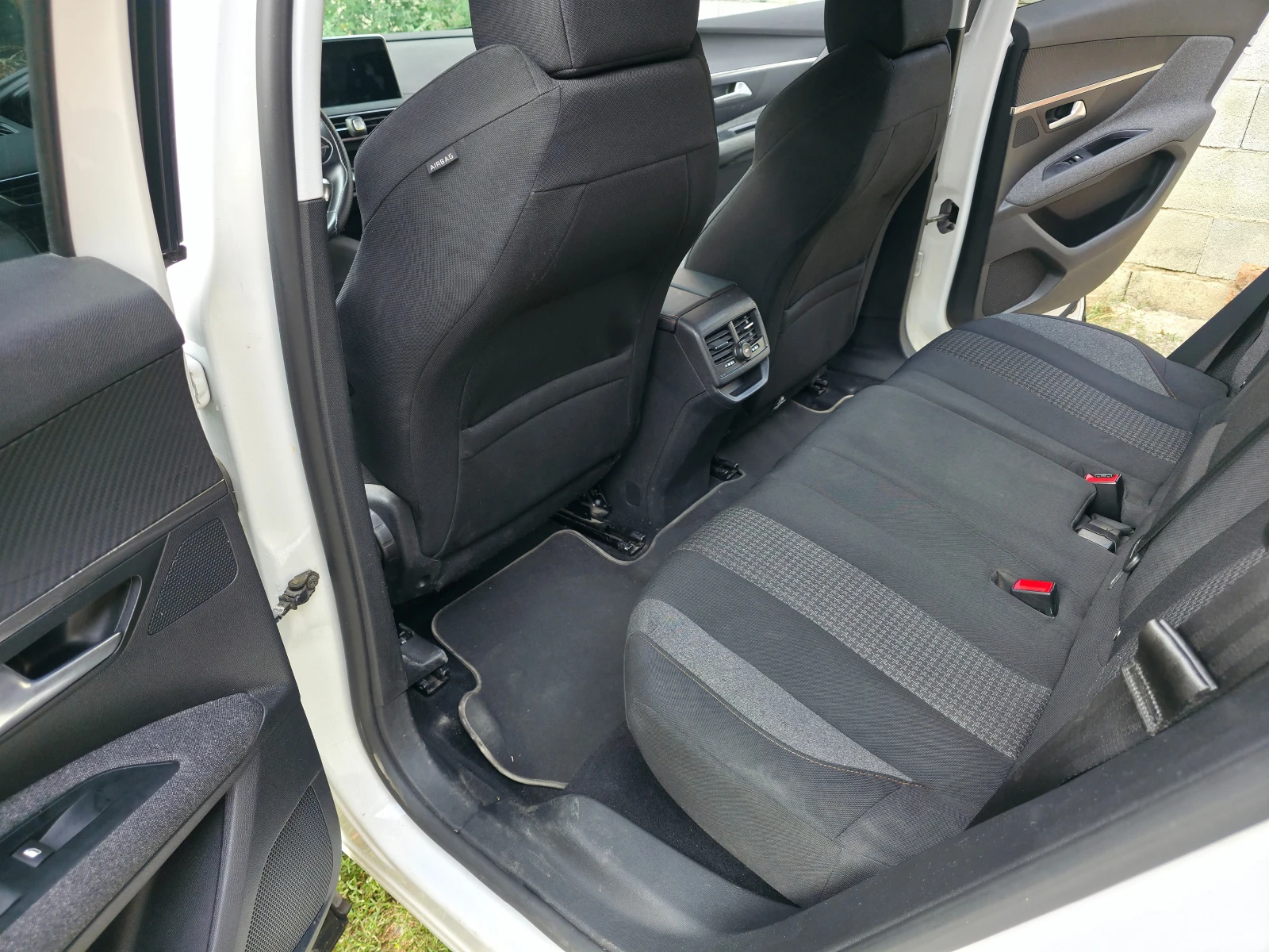 Peugeot 3008, снимка 13 - Автомобили и джипове - 55794308