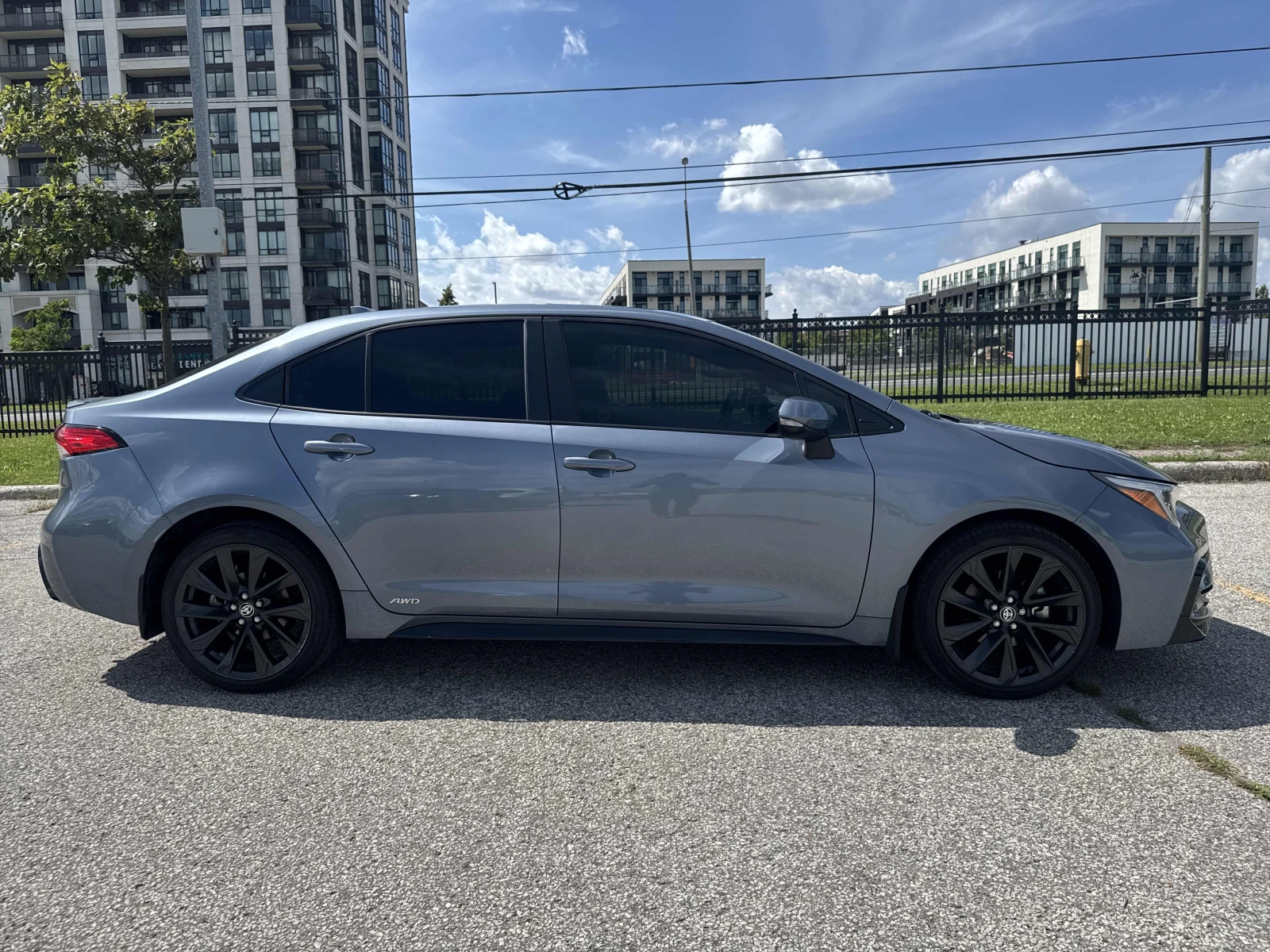 Toyota Corolla Hybrid / ���������� | Mobile.bg � ����������� 3