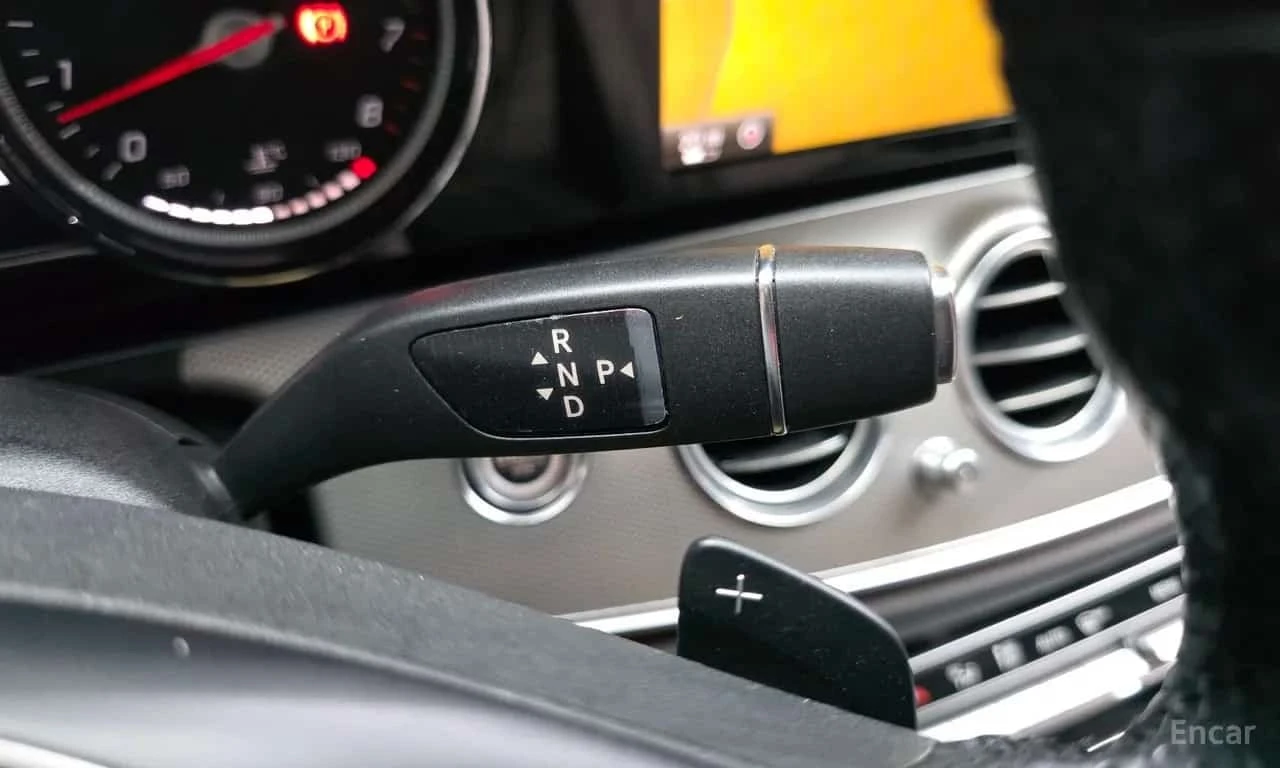 Mercedes-Benz E 200 *  Avantgarde * ��������� ���� �� �������� *  | Mobile.bg � ����������� 9