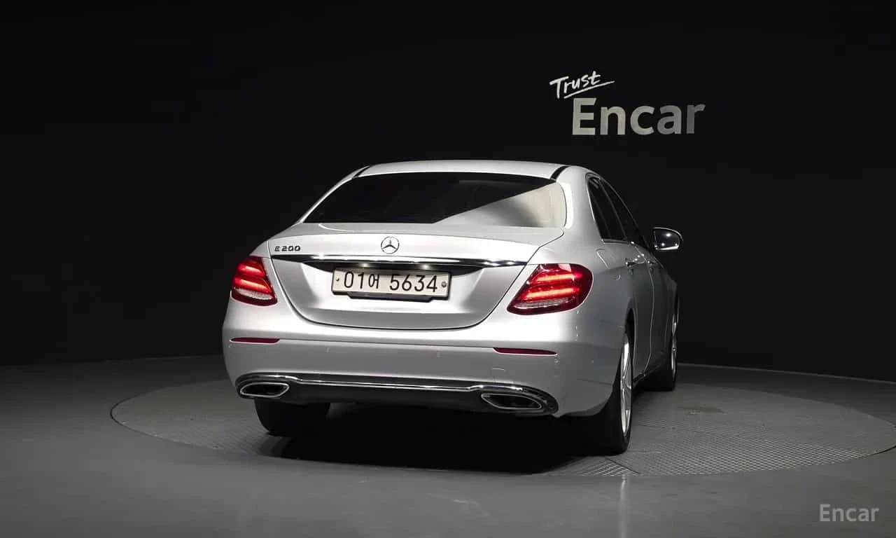 Mercedes-Benz E 200 *  Avantgarde * ��������� ���� �� �������� *  | Mobile.bg � ����������� 4