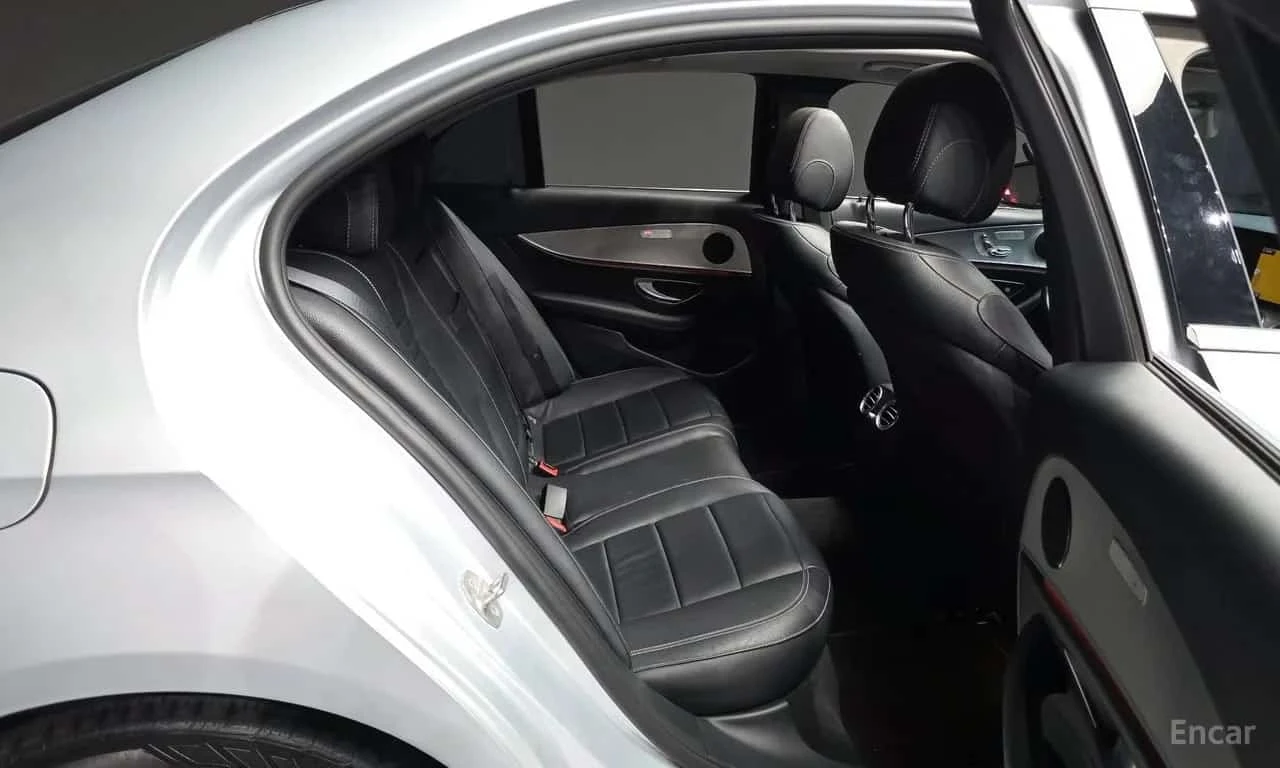 Mercedes-Benz E 200 *  Avantgarde * ��������� ���� �� �������� *  | Mobile.bg � ����������� 12
