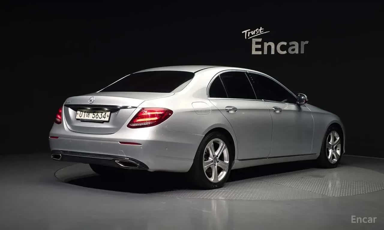 Mercedes-Benz E 200 *  Avantgarde * ��������� ���� �� �������� *  | Mobile.bg � ����������� 3