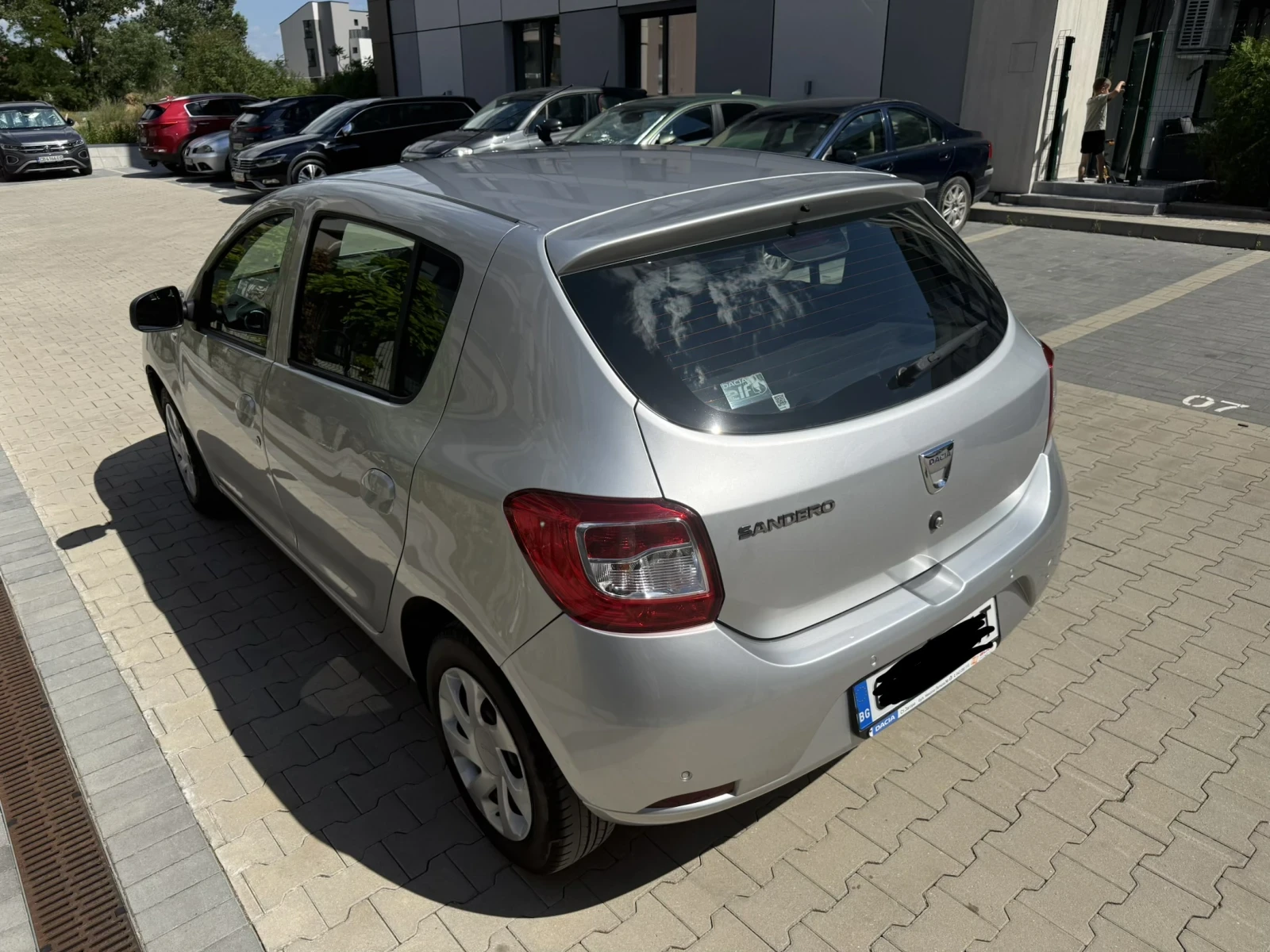 Dacia Sandero, снимка 3 - Автомобили и джипове - 56440415