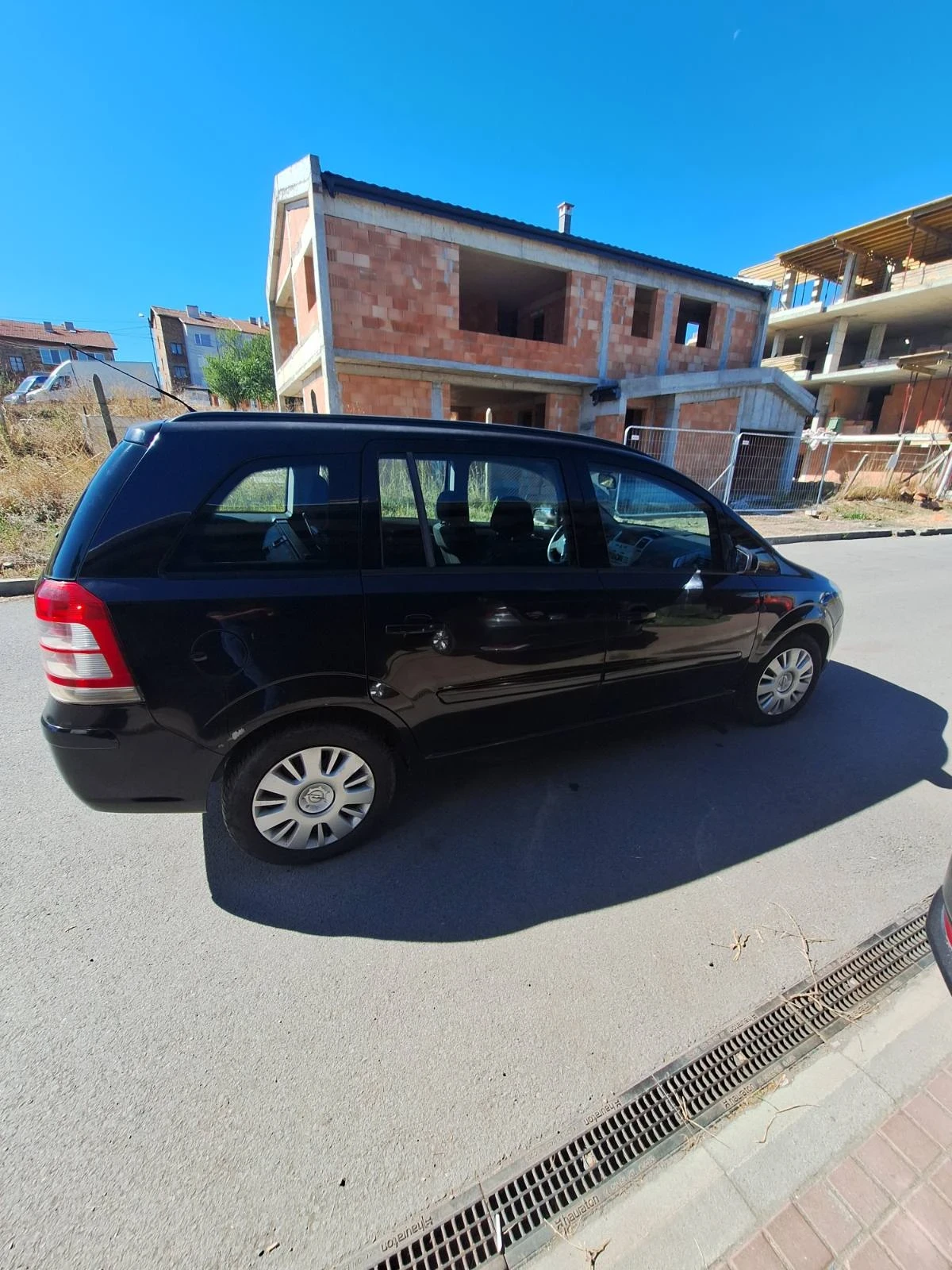 Opel Zafira, снимка 4 - Автомобили и джипове - 56632930