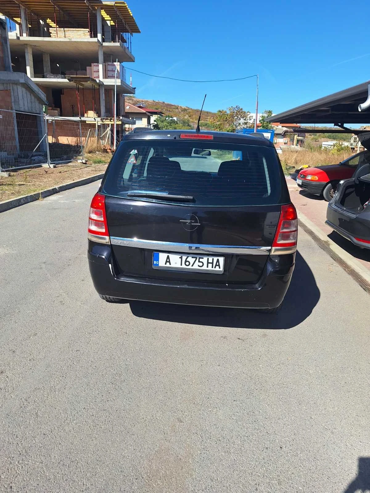 Opel Zafira, снимка 2 - Автомобили и джипове - 56632930