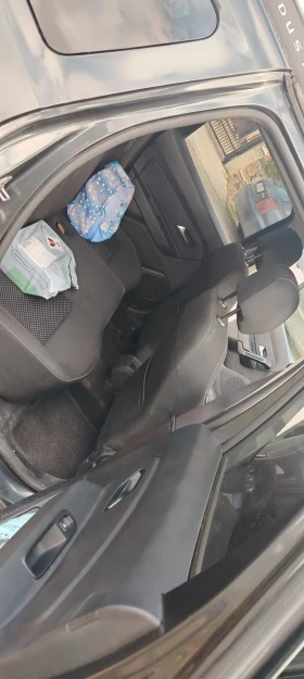 Dacia Duster, снимка 9