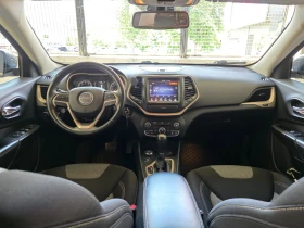 Jeep Cherokee - 9500 € / 18580.38 лв. - 25564831 8