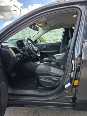 Jeep Cherokee - 9500 € / 18580.38 лв. - 25564831 13