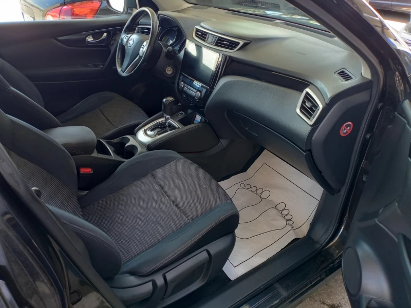 Nissan Qashqai 1.6 dCi АВТОМАТИК NAVI 162800 к.м. , снимка 10 - Автомобили и джипове - 42930702
