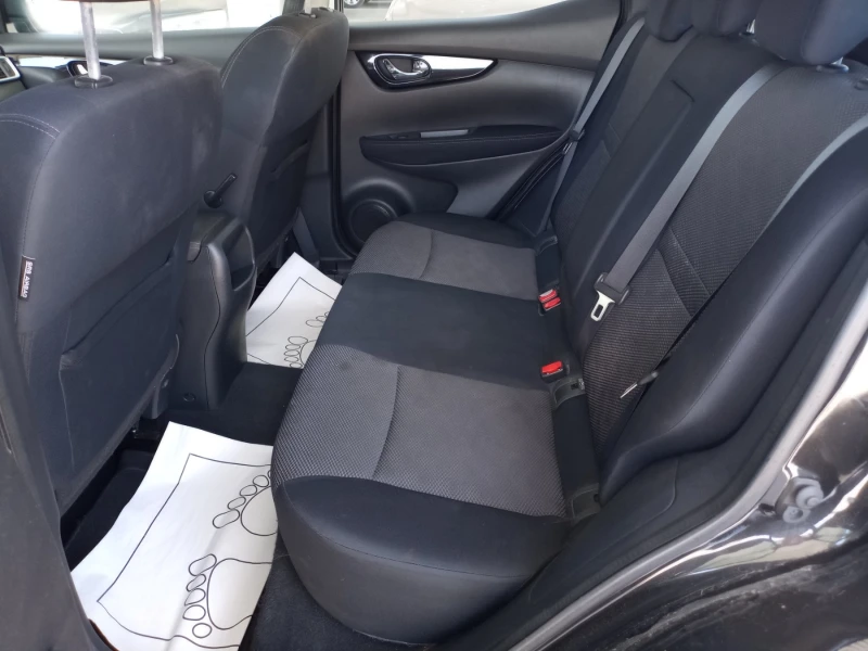 Nissan Qashqai 1.6 dCi АВТОМАТИК NAVI 162800 к.м. , снимка 9 - Автомобили и джипове - 42930702