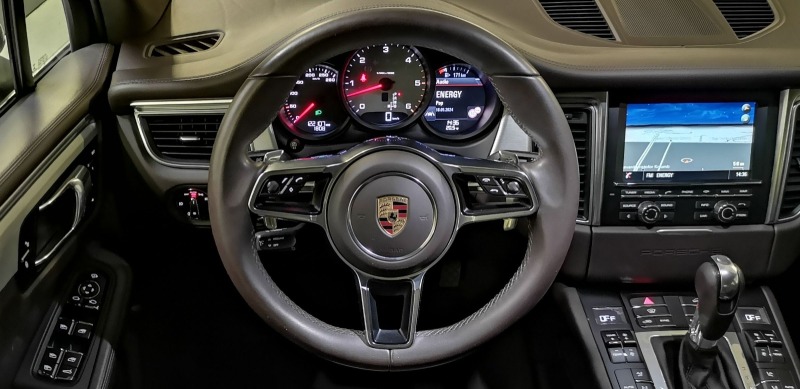 Porsche Macan S, снимка 15 - Автомобили и джипове - 45805162