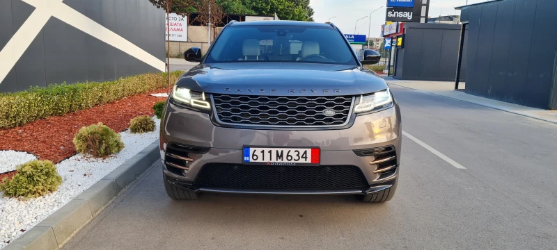 Land Rover Range Rover Velar R-dynamic! 300 коня! ТОП СЪСТОЯНИЕ , снимка 3 - Автомобили и джипове - 48356169