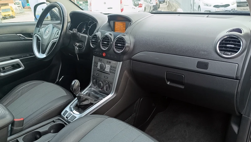 Opel Antara 2.2 CDTi 4x4, снимка 10 - Автомобили и джипове - 49086231