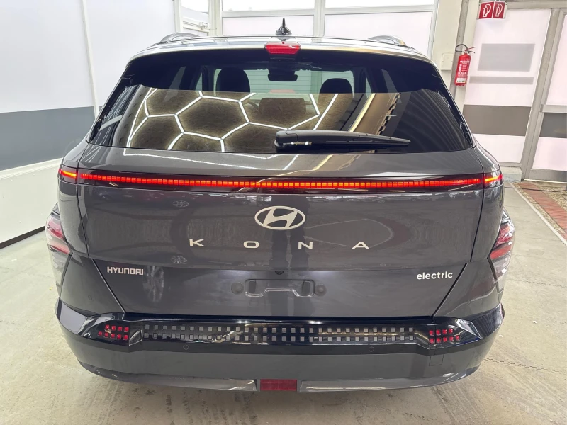 Hyundai Kona NEW!* EV* IMPRESSION;65.4 KWh;NAVI 360, снимка 4 - Автомобили и джипове - 51902587
