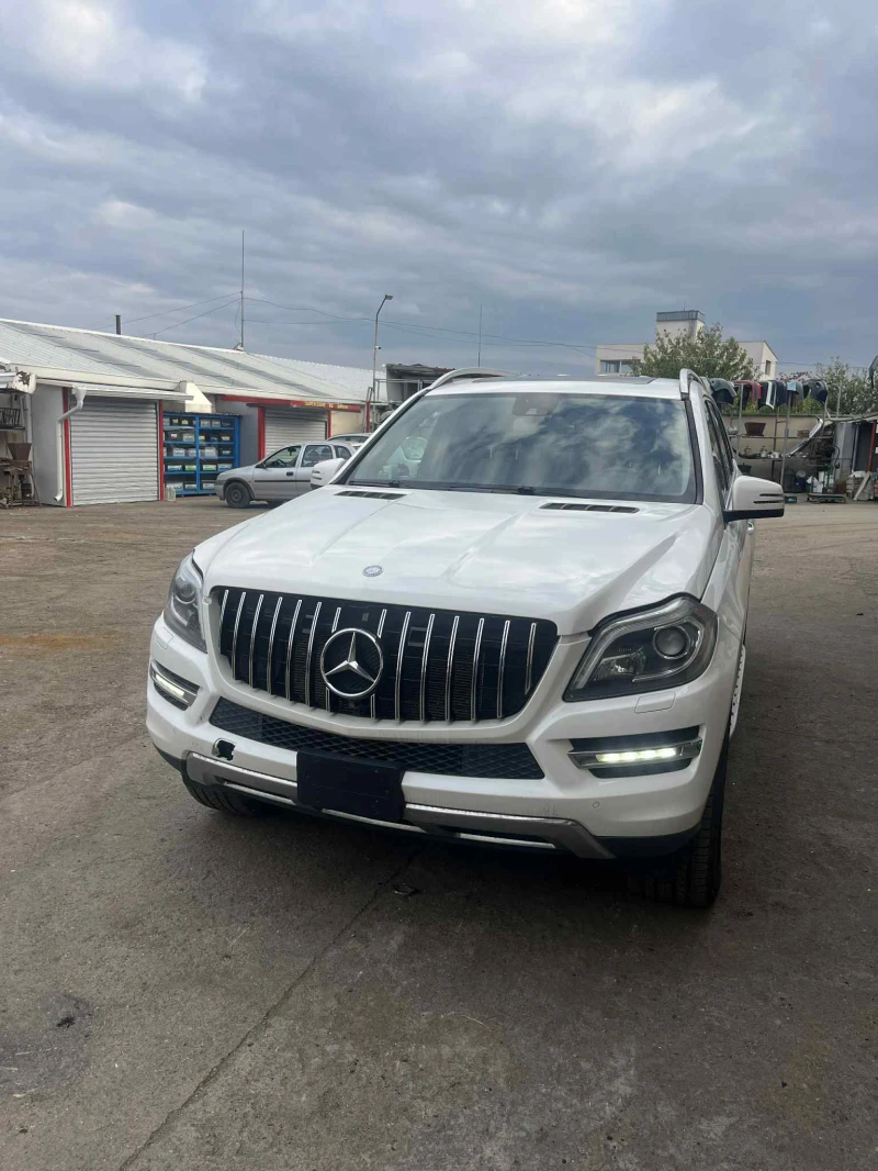 Mercedes-Benz GL 550  GL 500 (435 кс) 4MATIC G-TRONIC, снимка 4 - Автомобили и джипове - 52071522