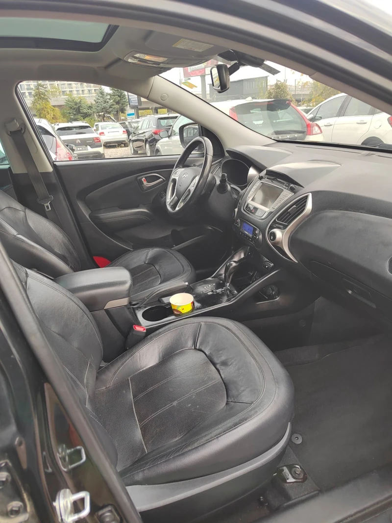 Hyundai IX35 2.0 AUTOMAT , снимка 7 - Автомобили и джипове - 52132892