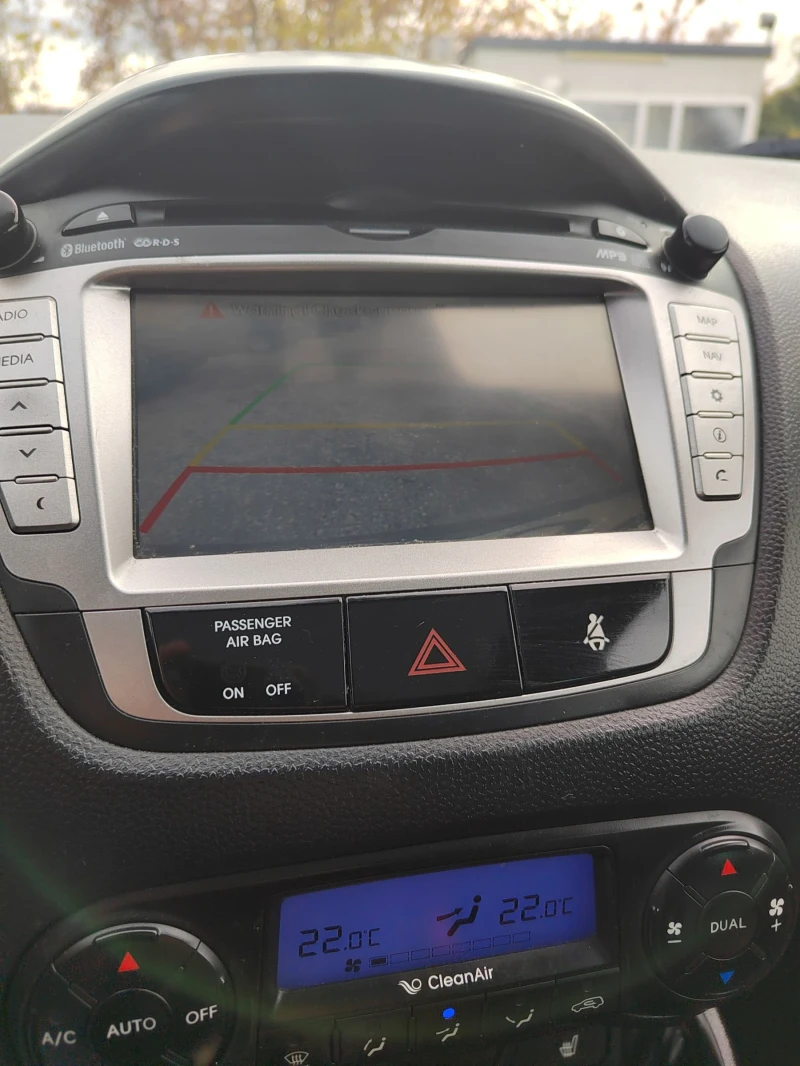 Hyundai IX35 2.0 AUTOMAT , снимка 12 - Автомобили и джипове - 52132892