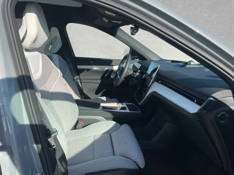 Volvo EX90 ULTRA/517HP/TWIN-MOTOR/PERF./AWD/7S./360/ACC/975f, снимка 6 - Автомобили и джипове - 52722654