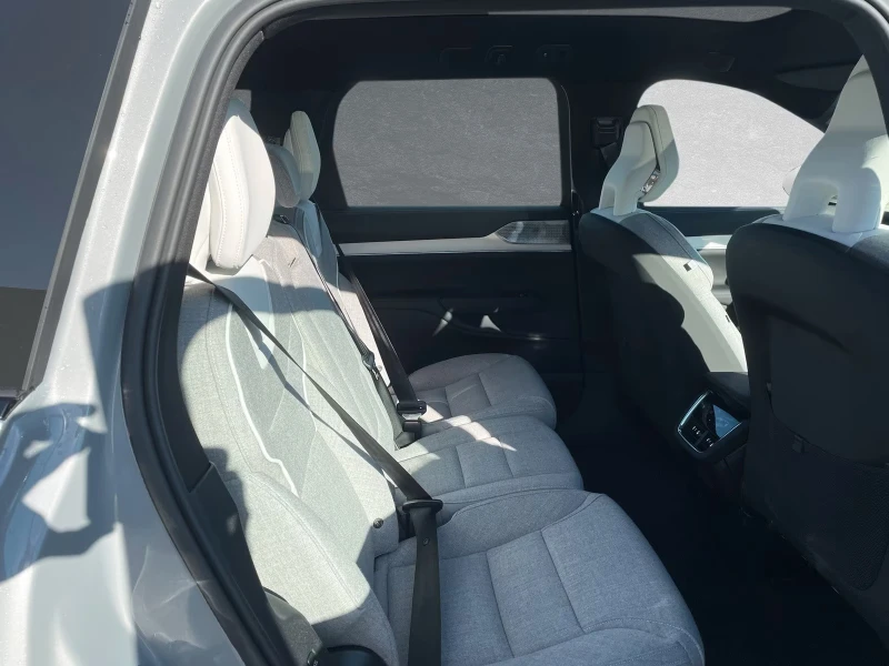 Volvo EX90 ULTRA/517HP/TWIN-MOTOR/PERF./AWD/7S./360/ACC/975f, снимка 7 - Автомобили и джипове - 52722654