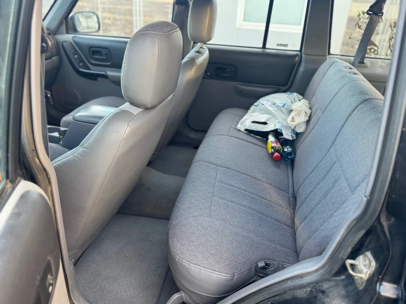 Jeep Cherokee 2.5TDI 116к.с Фейслифт, снимка 7 - Автомобили и джипове - 53498565