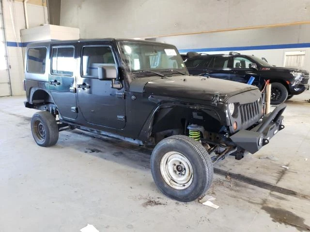 Jeep Wrangler, снимка 1 - Автомобили и джипове - 47906999