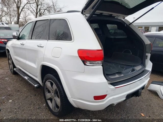 Jeep Grand cherokee OVERLAND* 5.7* PANO* ПОДГРЕВИ* ФИКС.ЦЕНА, снимка 4 - Автомобили и джипове - 48482531