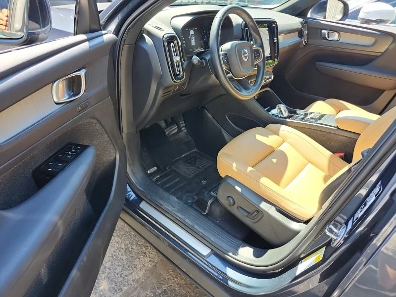 Volvo XC40 Inscription* Авто финансиране* Карфакс - изображение 9