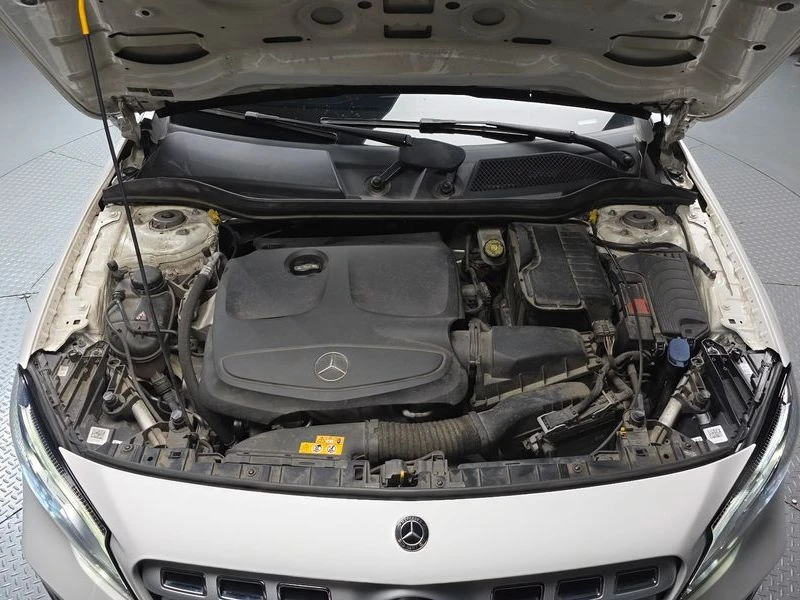 Mercedes-Benz GLA GLA220 Premium| 190к.с., снимка 6 - Автомобили и джипове - 56126847