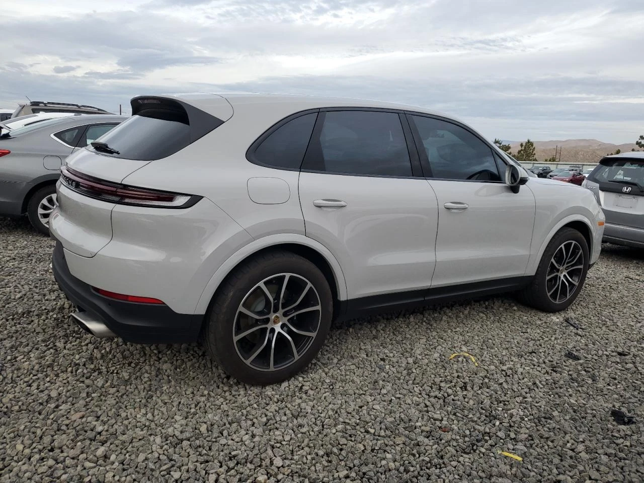 Porsche Cayenne  - изображение 3