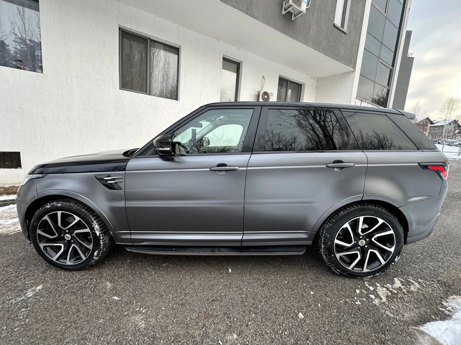 Land Rover Range Rover Sport 3.0D / FACE 2020 / SVR - изображение 4