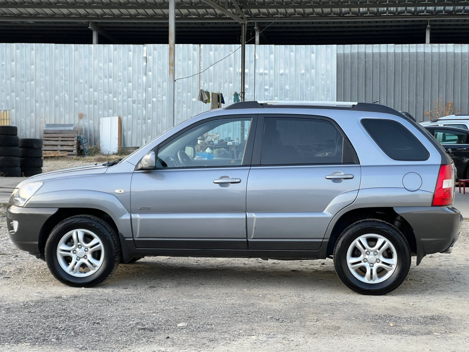 Kia Sportage 2.0CRDi-112к.с./ 4х4/ Кожа/ Навигация/ Италия - изображение 8