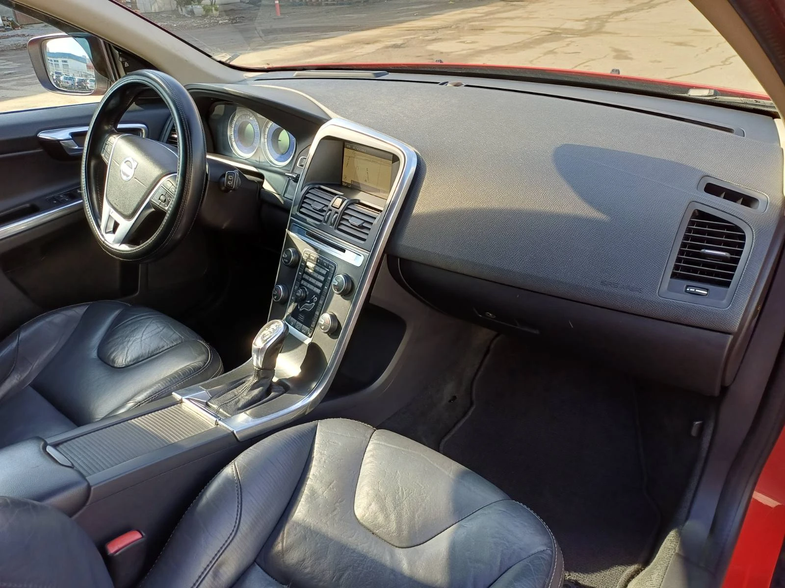 Volvo XC60 2.4 D5 AWD  | Mobile.bg � ����������� 13