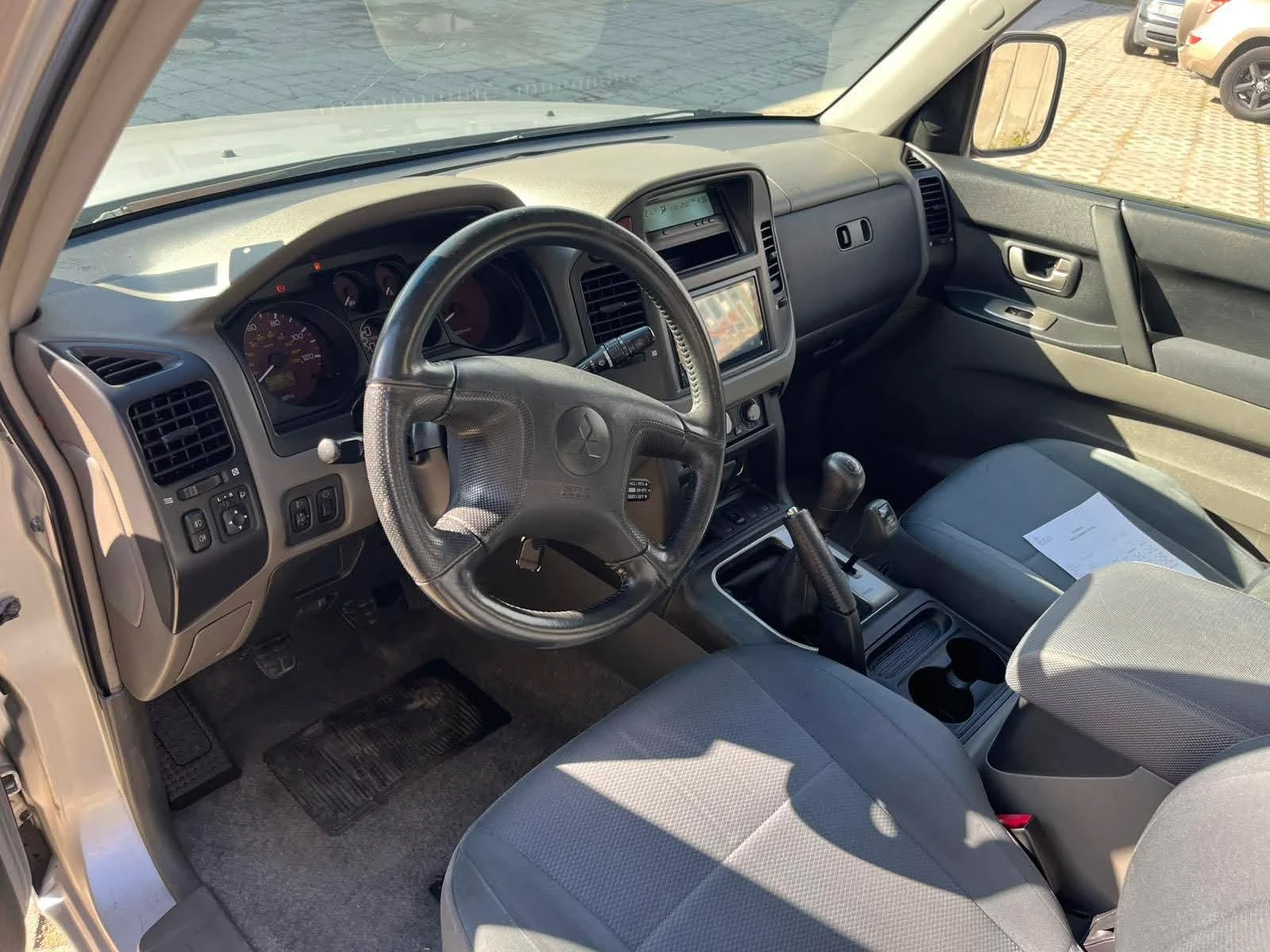 Mitsubishi Pajero  - изображение 7