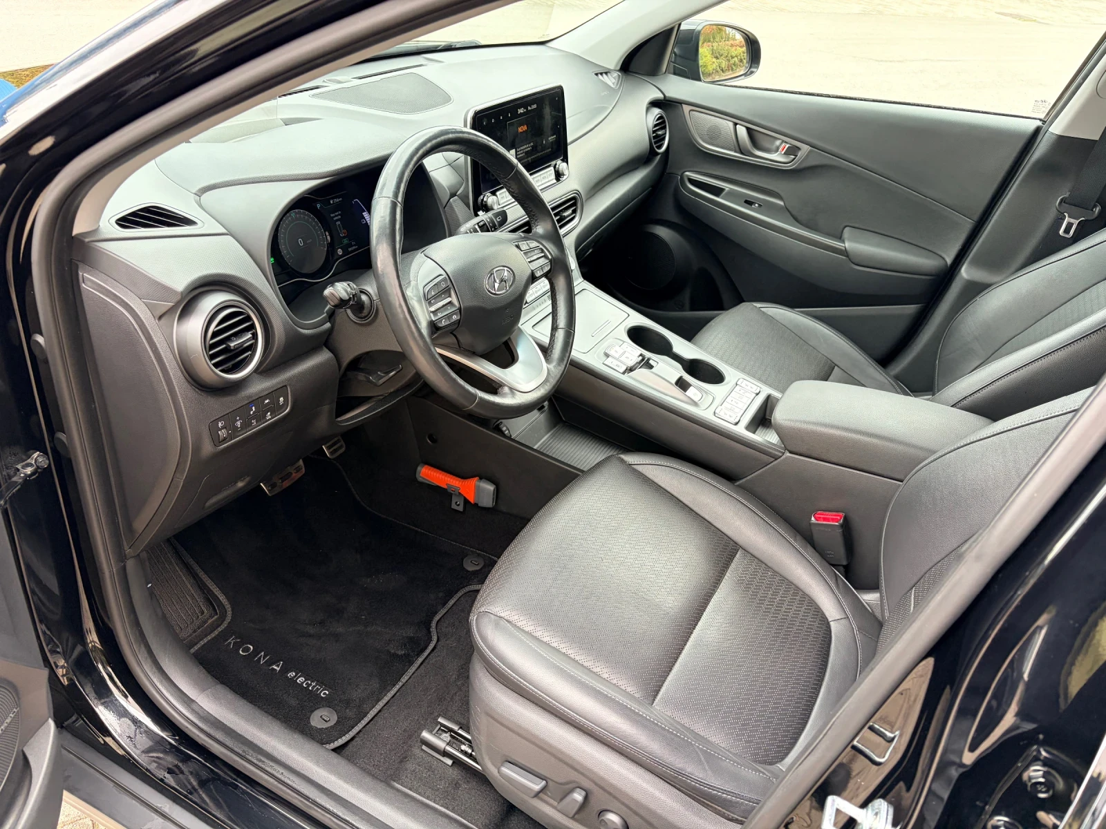 Hyundai Kona FACELIFT!!!PREMIUM!!! 64kw 204pc TERMOPOMPA!!!, снимка 6 - Автомобили и джипове - 53953622