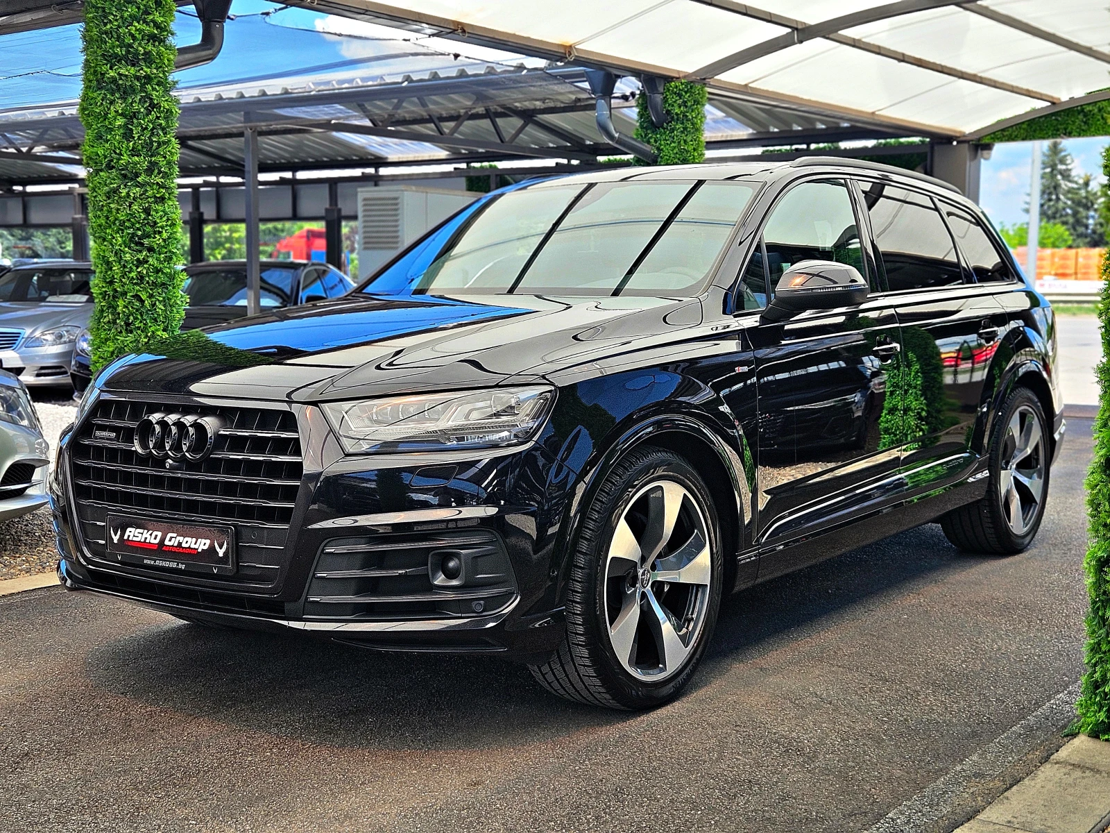 Audi Q7 S-LINE/DISTR/360CAMERA/PANO/САМОПАРКИРАНЕ/ПОДГР/LI