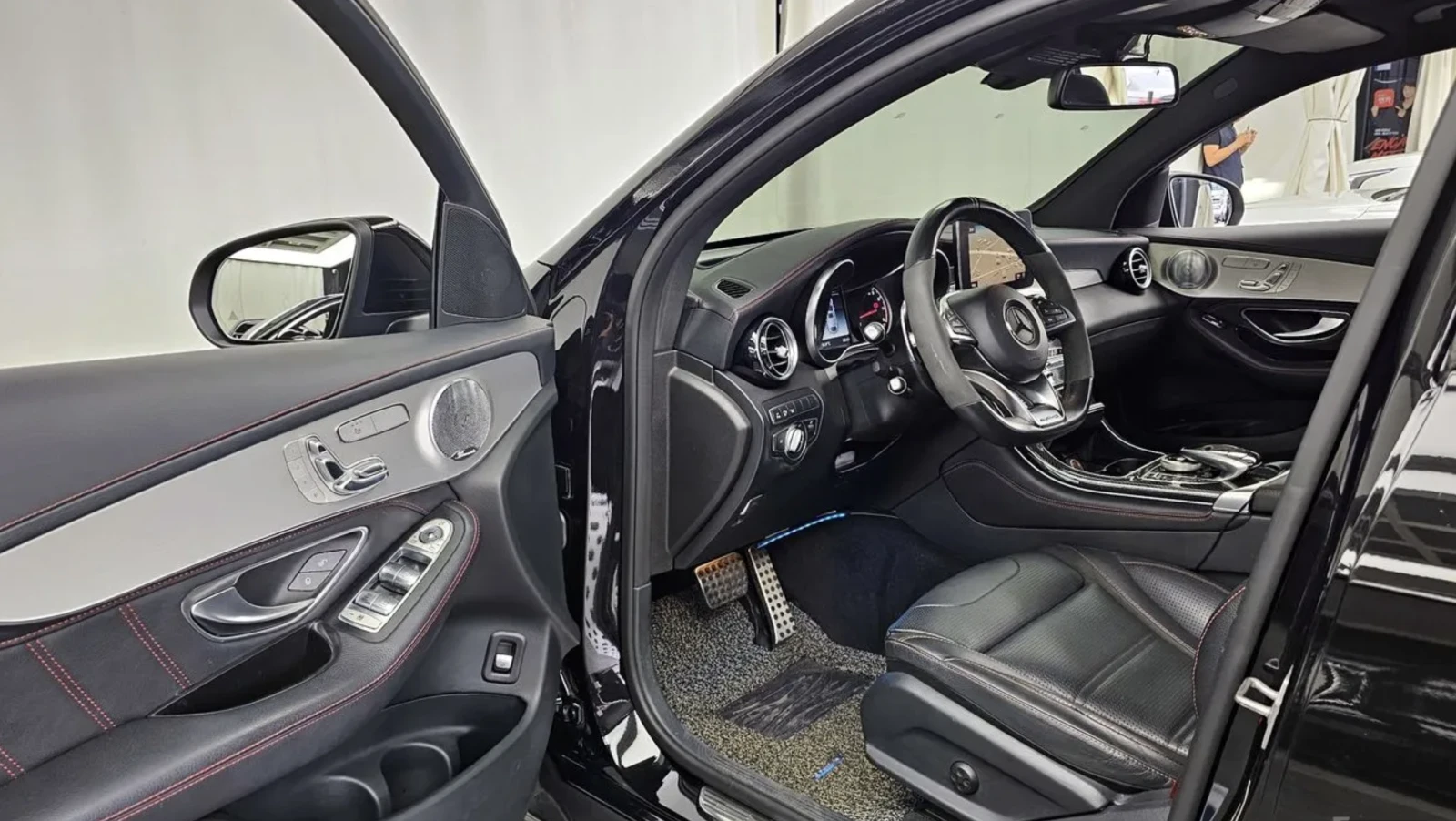 Mercedes-Benz GLC 43 AMG BURMESTER/360 КАМЕРИ/HUD/ШИБИДАХ/ FULL!, снимка 7 - Автомобили и джипове - 54865734