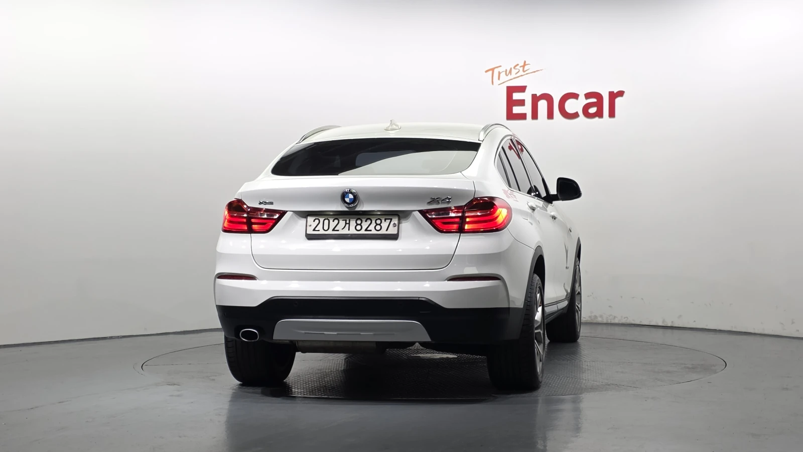 BMW X4 xDrive20d* ЕЛ. БАГАЖНИК* HUD* ЛЮК* КРАЙНА ЦЕНА, снимка 4 - Автомобили и джипове - 55349337