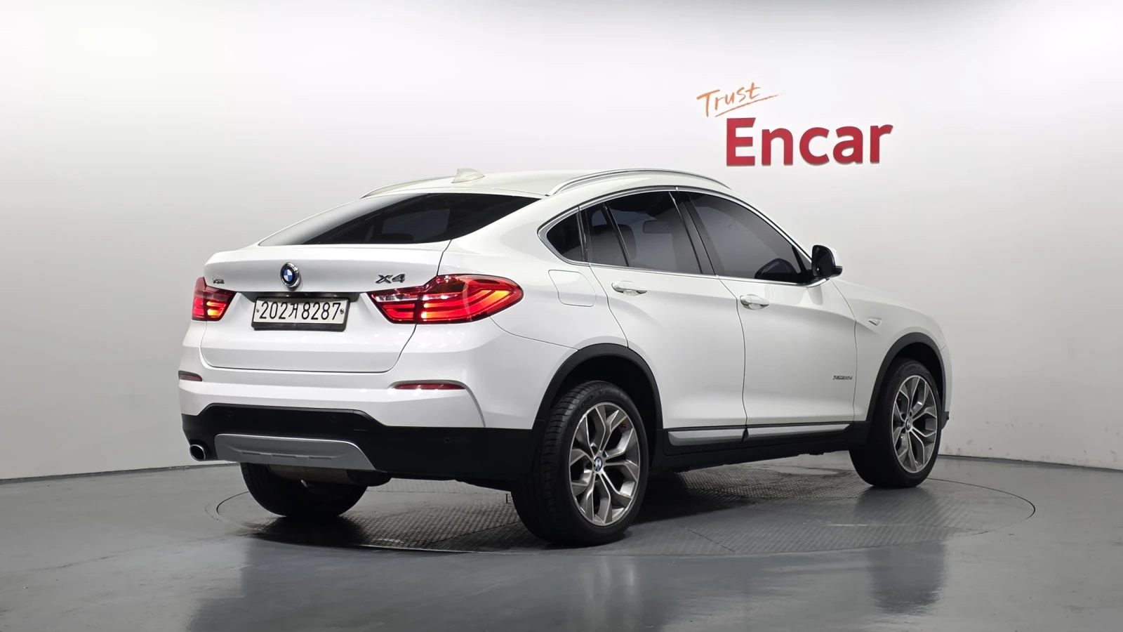 BMW X4 xDrive20d* ЕЛ. БАГАЖНИК* HUD* ЛЮК* КРАЙНА ЦЕНА, снимка 2 - Автомобили и джипове - 55349337