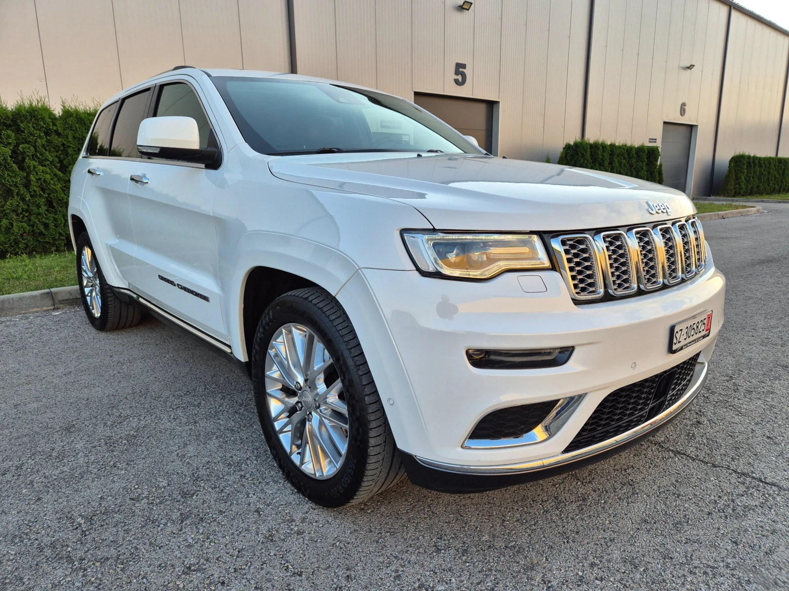 Jeep Grand cherokee 3.0CRD Summit Navi Panorama Koja distronic ������� | Mobile.bg � ����������� 3