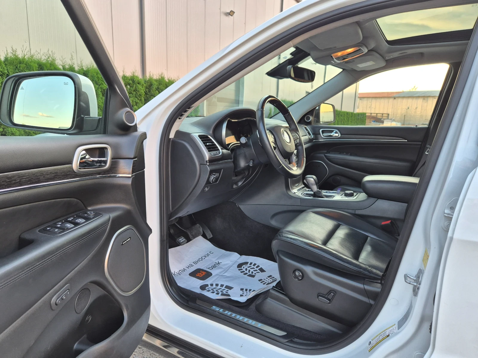 Jeep Grand cherokee 3.0CRD Summit Navi Panorama Koja distronic ������� | Mobile.bg � ����������� 10