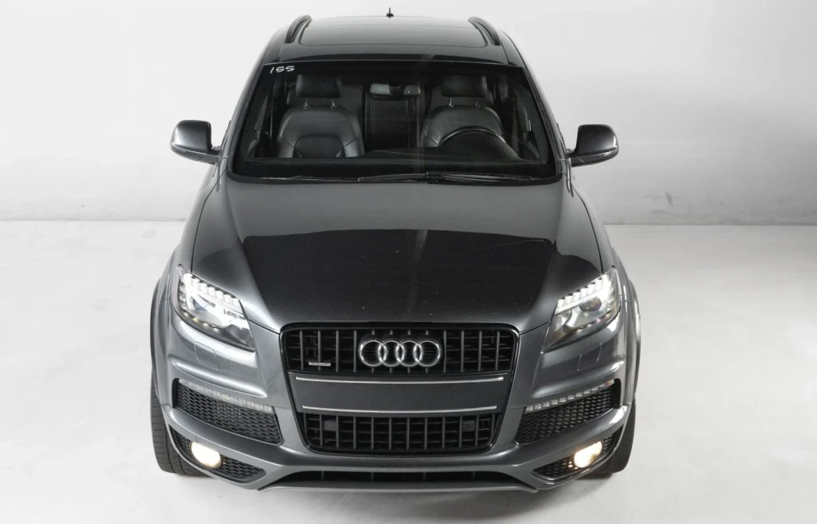 Audi Q7 3.0T* SUPERCHARGER* V6* 333* PRESTIGE* S LINE* 