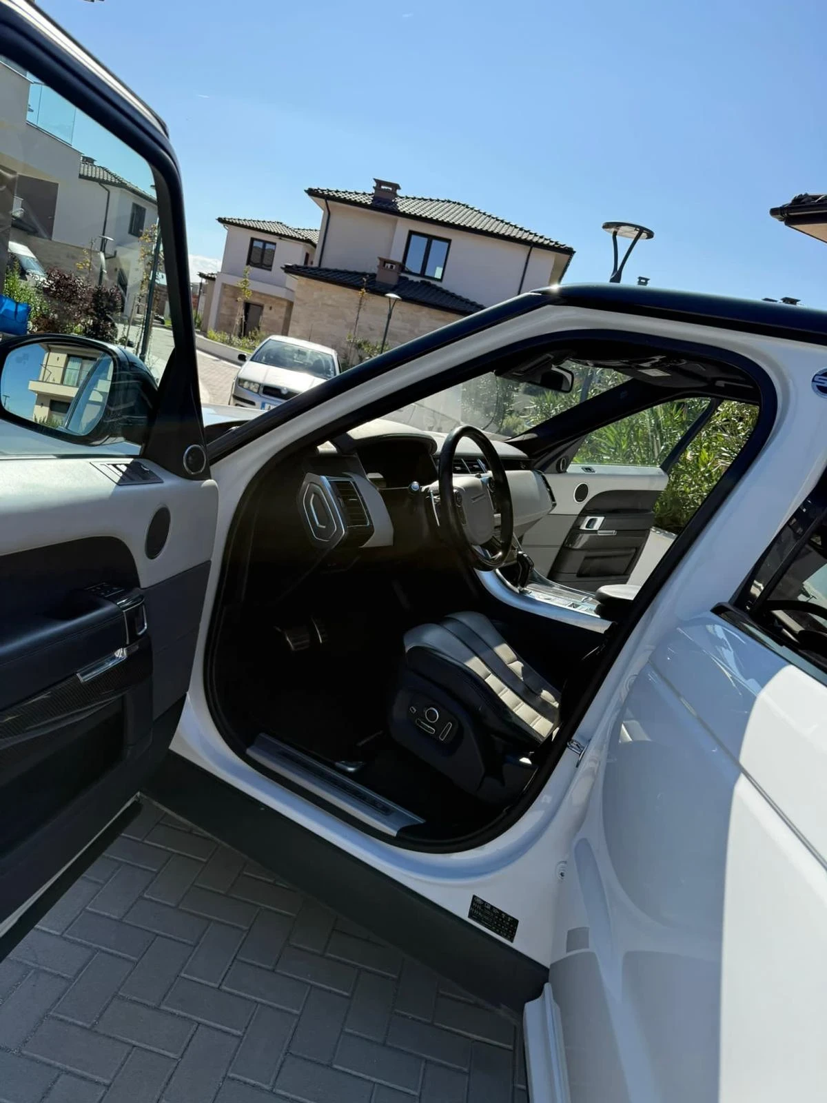 Land Rover Range Rover Sport, снимка 3 - Автомобили и джипове - 55586612