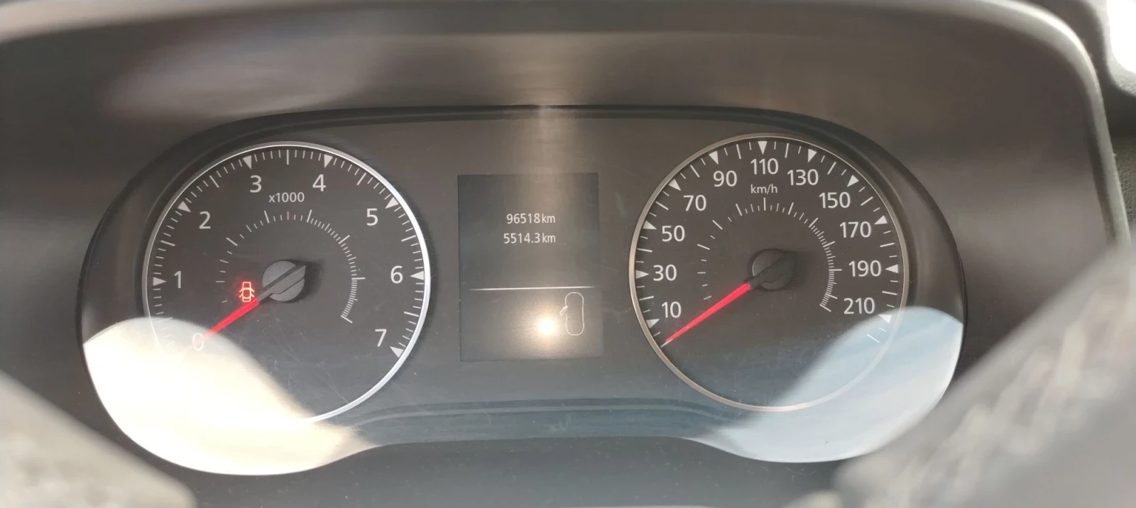Dacia Duster, снимка 6 - Автомобили и джипове - 56575971