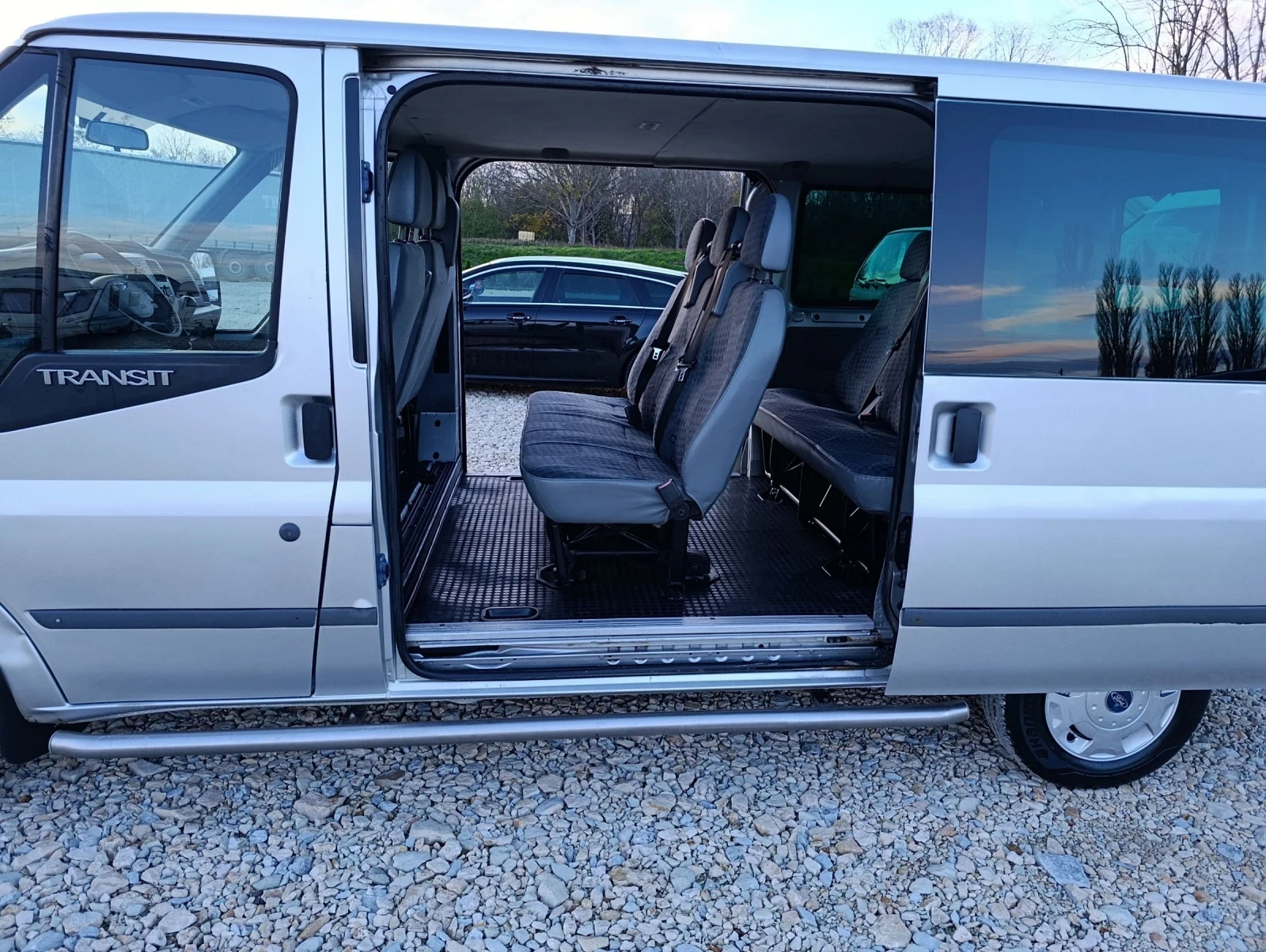 Ford Transit 2.2 LONG - изображение 8